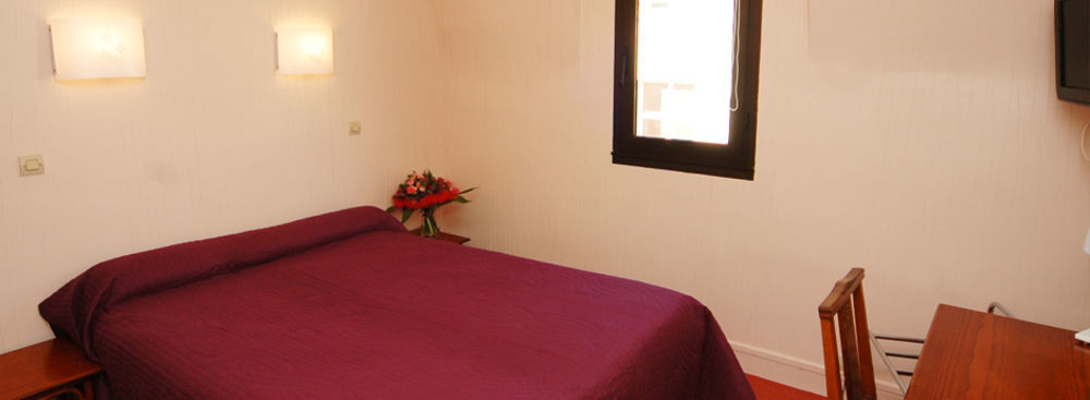 Cit'Hotel Le Volney Saumur Kültér fotó