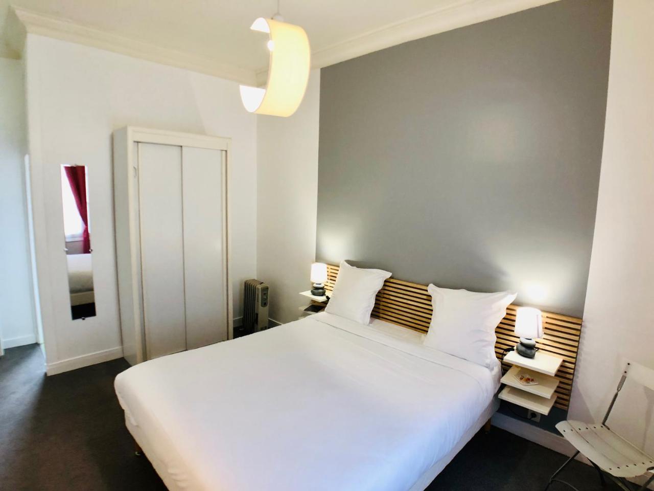 Cit'Hotel Le Volney Saumur Kültér fotó