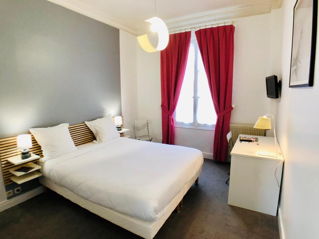 Cit'Hotel Le Volney Saumur Kültér fotó