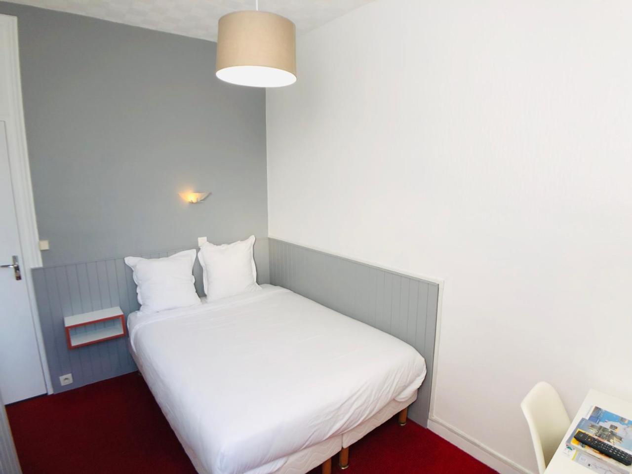 Cit'Hotel Le Volney Saumur Kültér fotó