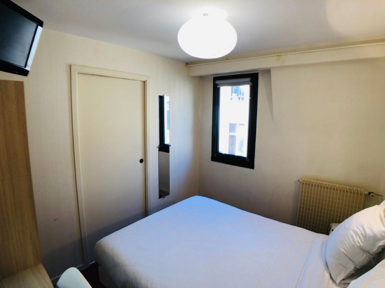 Cit'Hotel Le Volney Saumur Kültér fotó