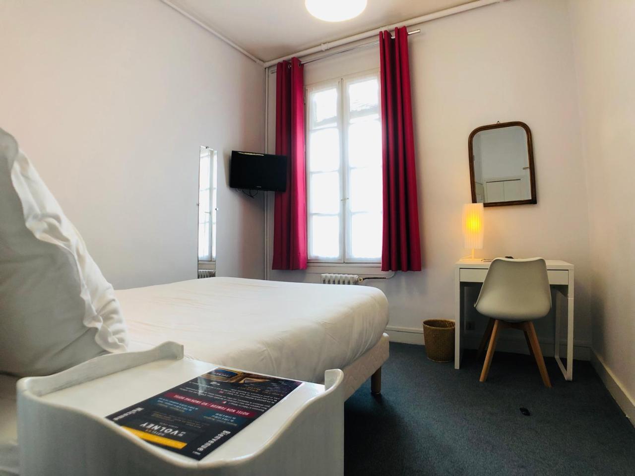Cit'Hotel Le Volney Saumur Kültér fotó